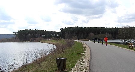 Dam zwischen großen und kleinen Brombachsee